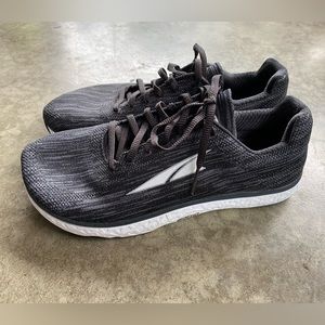Altra Escalante Racer
